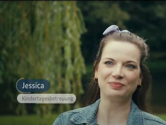Filmausschnitt mit Jessica, Kinderbetreuung