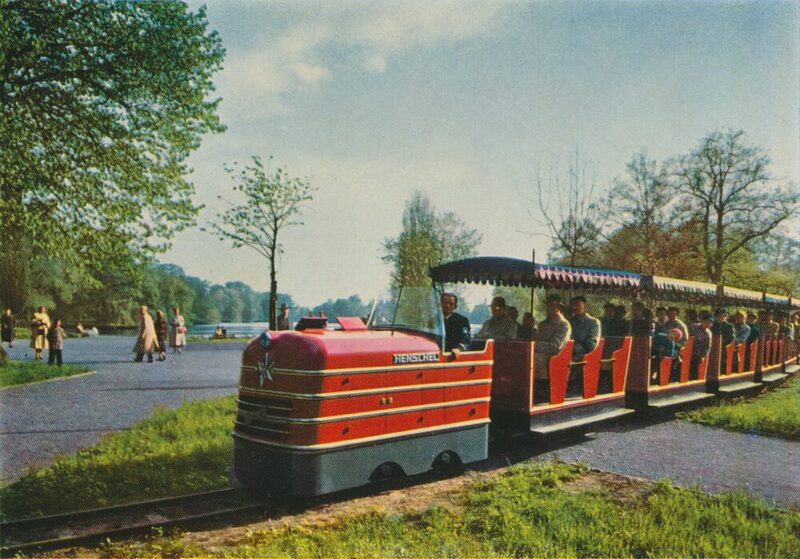 Historisches Foto von der Lok auf der Bundesgartenschau im Jahre 1955.
