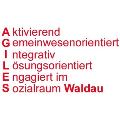 Logo von AGILES Waldau, weißer Hintergrund und rote Schrift, AGILES als Anfangsbuchstaben von "Aktivierend, Gemeinwesenorientiert, Integrativ, Lösungsorientiert, Engagiert im Sozialraum Waldau"